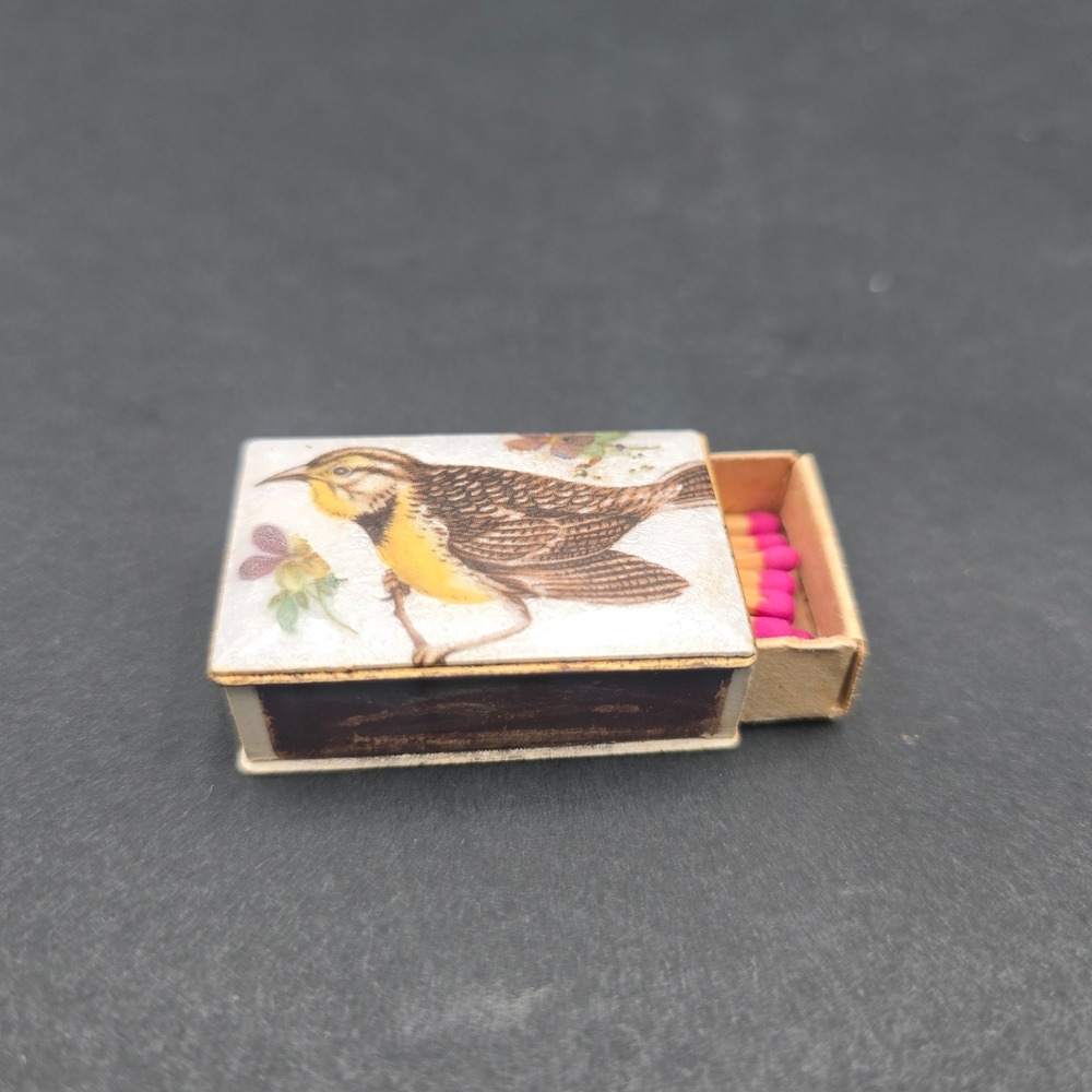 Vintage Brass Guilloche Enamel Meadowlark Bird Matchbox Cover with Matches - Picture 10 of 10